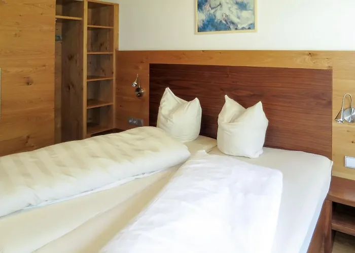 Simon-2 By Interhome Apartment