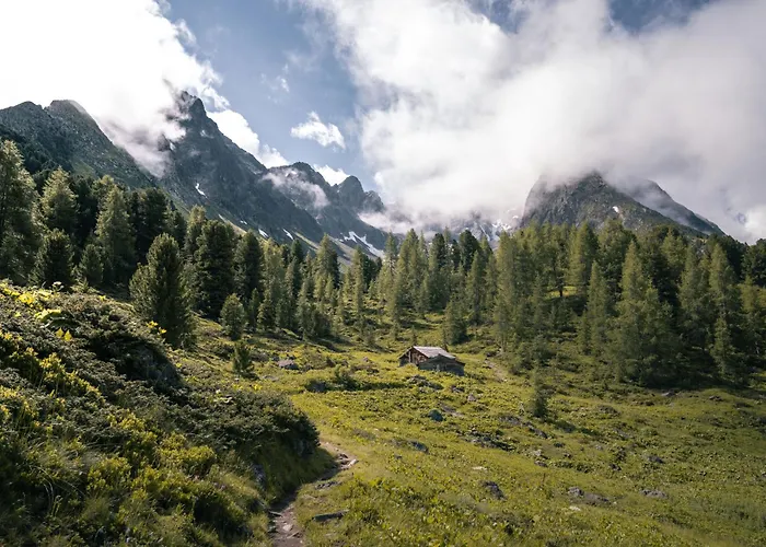 Simon-2 By Interhome *